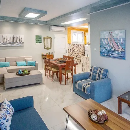 Belvedere Appartments Апартаменты *